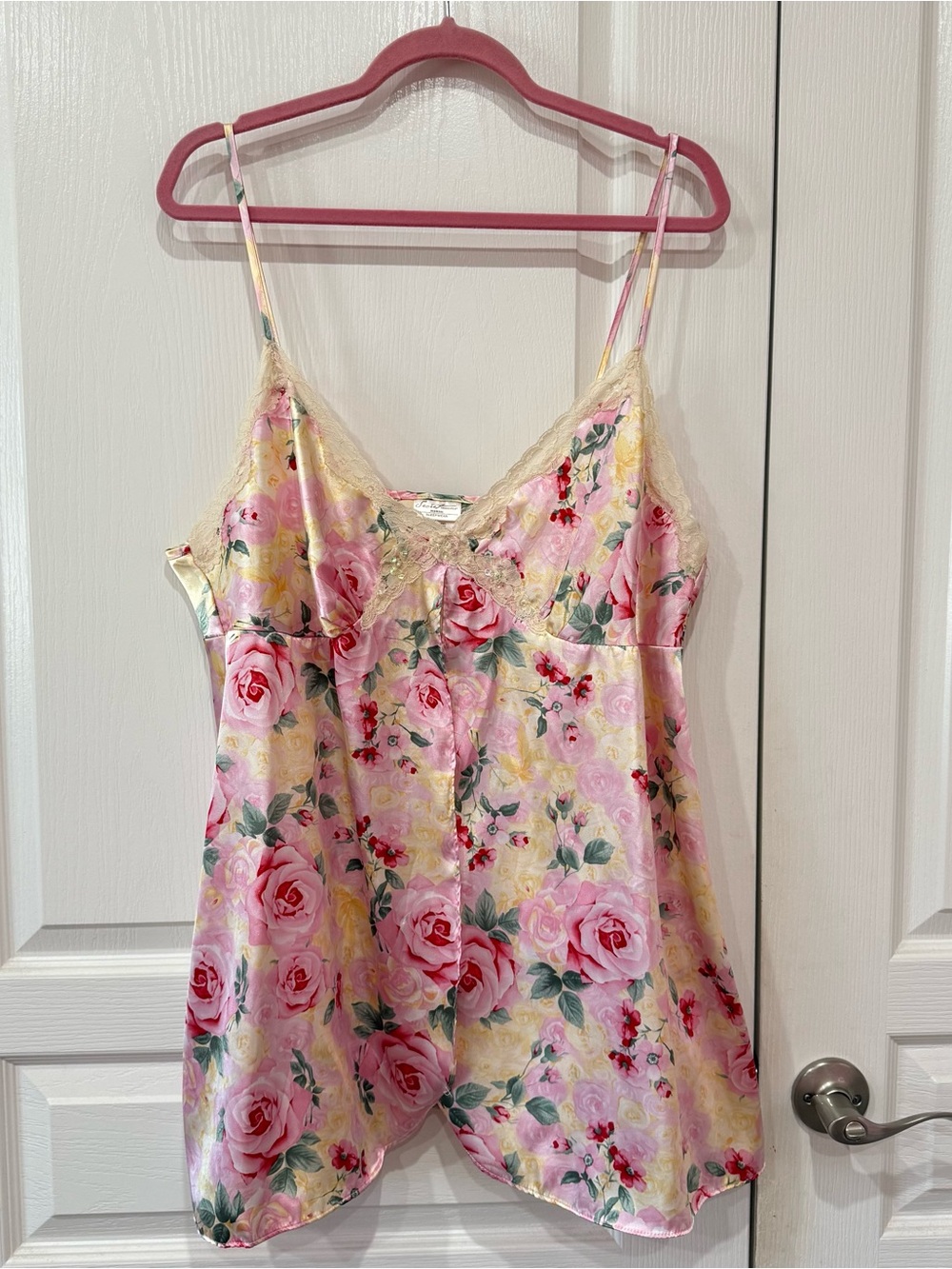 Secret Treasures Vintage Floral Satin Lace Cami Top